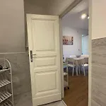 Apartment Fiamingo House