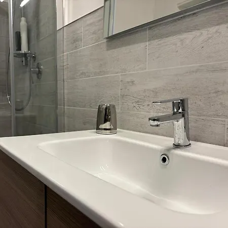 Апартаменты Fiamingo House *